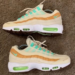 Nike Air Max 95 Pineapple